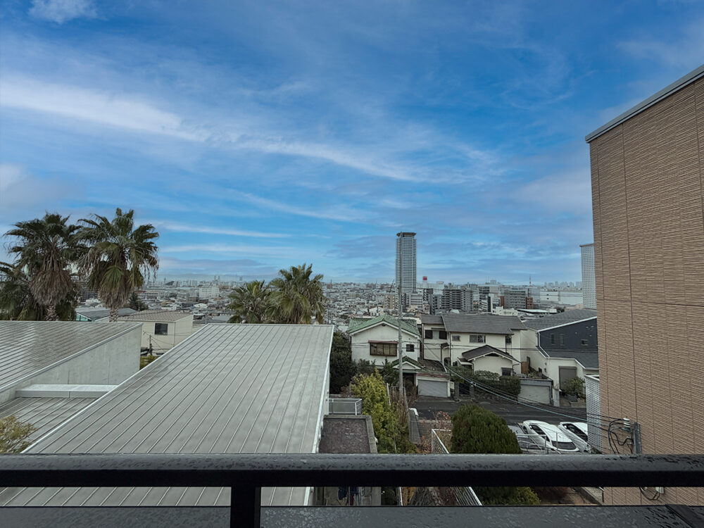 ◆1998年9月新築◆3階建5LDKの中古戸建◆吹田市朝日が丘町◆